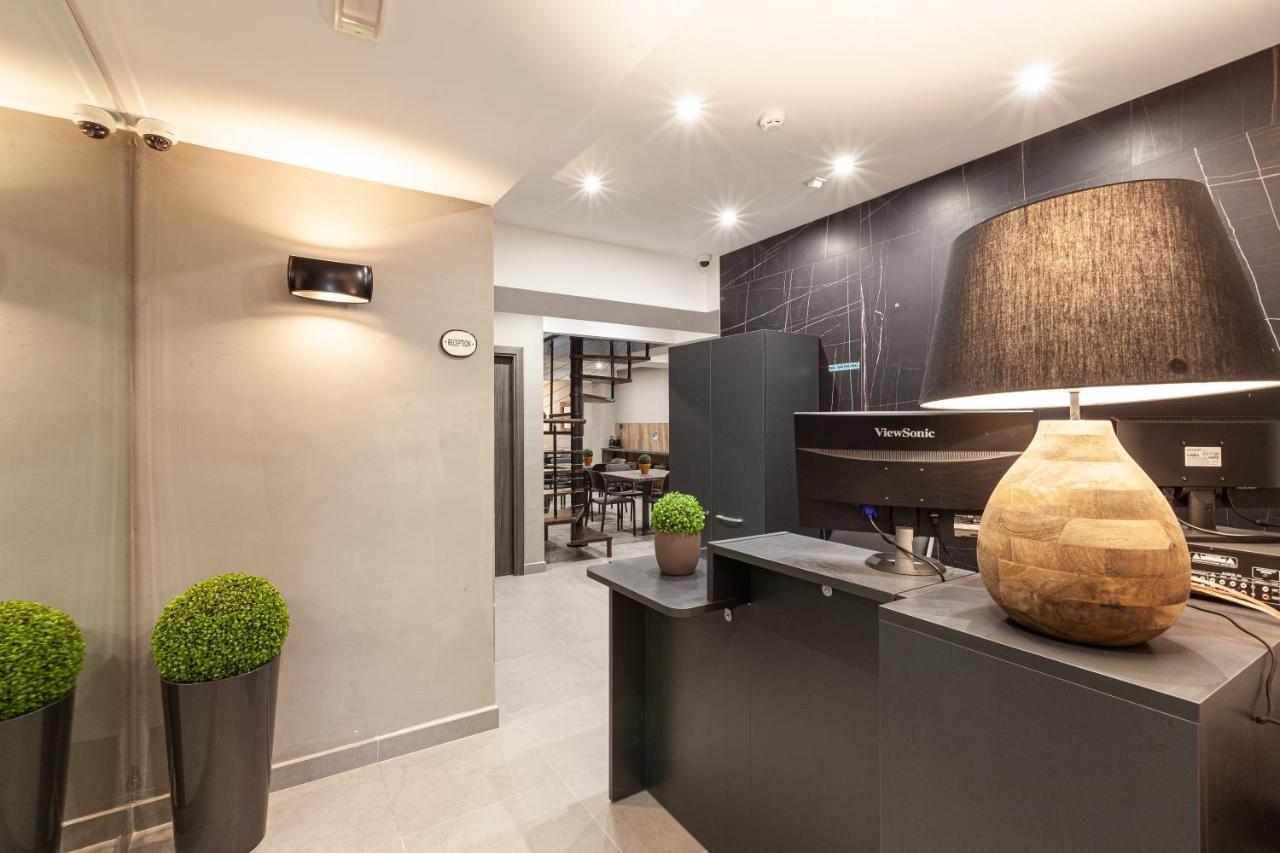 Charming,Comfortable And Centrally Located Group Accomodation Gzira Exterior photo